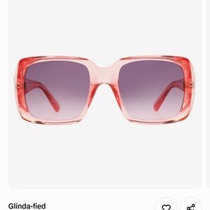 WICKED - Foster Grant - Glenda-fied - NEW -Pink Gradient Square Sunglasses
